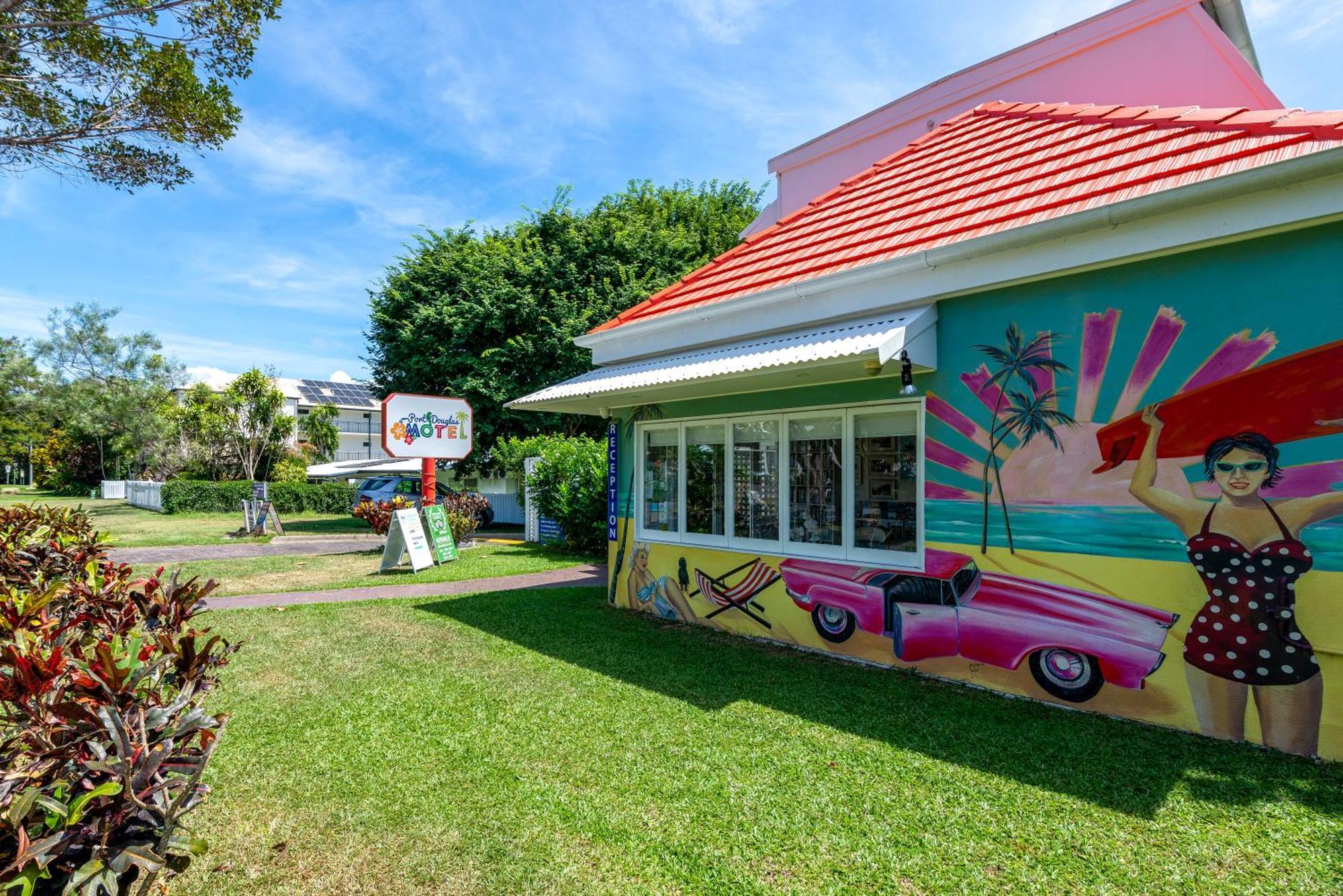 Port Douglas Motel Luaran gambar